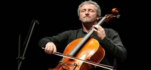 Mario Brunello “racconta” Bach al pubblico delle Settimane Musicali